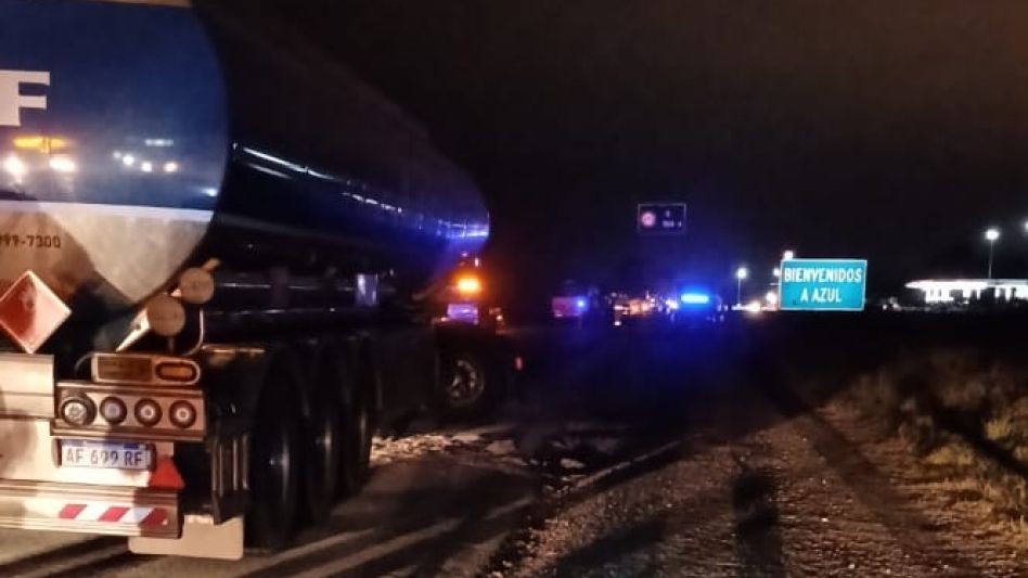 Azul: Violento choque entre dos camiones en la Ruta 3