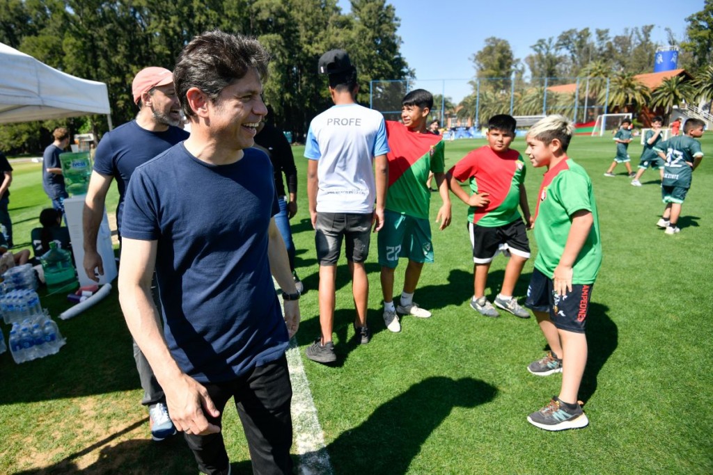 Kicillof pide unidad en el PJ