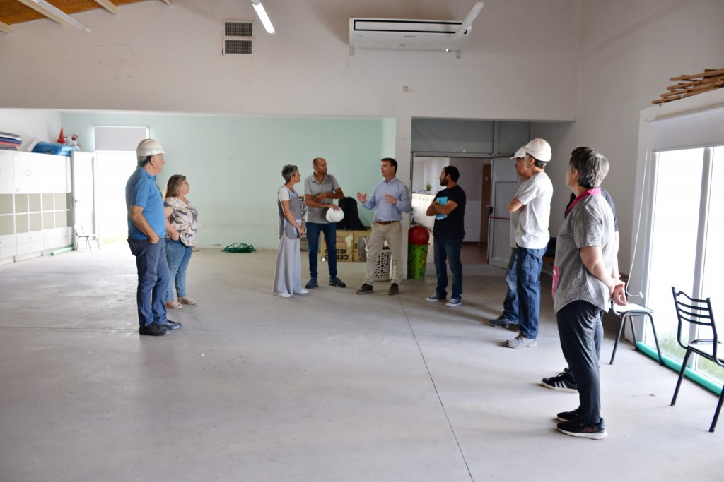 Iniciaron obras de mantenimiento en el Jardín de Infantes Nº 930 del barrio Acupo II