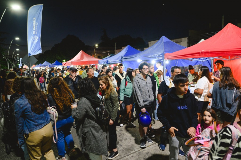 Atardecer de Feria: Emprendedores registraron ventas que superaron los 2 millones de pesos