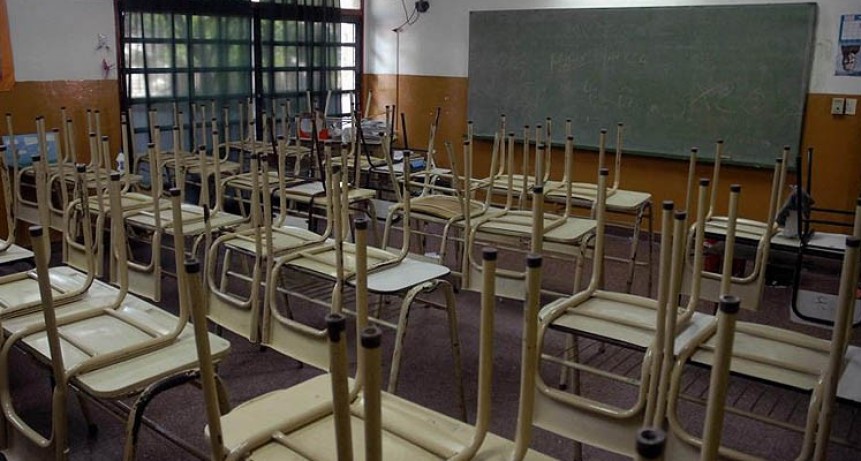 Danelli: “El financiamiento para la educación se recortó en un 50%”