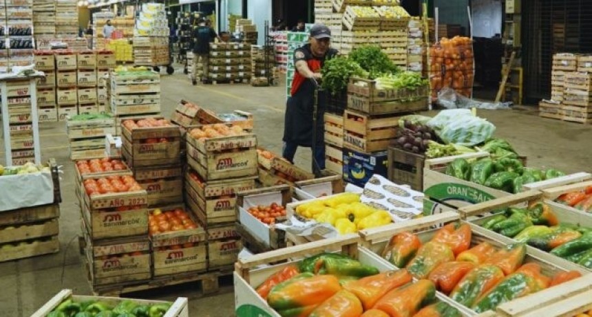 El Gobierno eliminó restricciones para la exportación e importación de alimentos