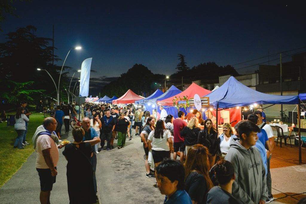 ‘Atardecer de Feria’ a beneficio de los damnificados por los incendios