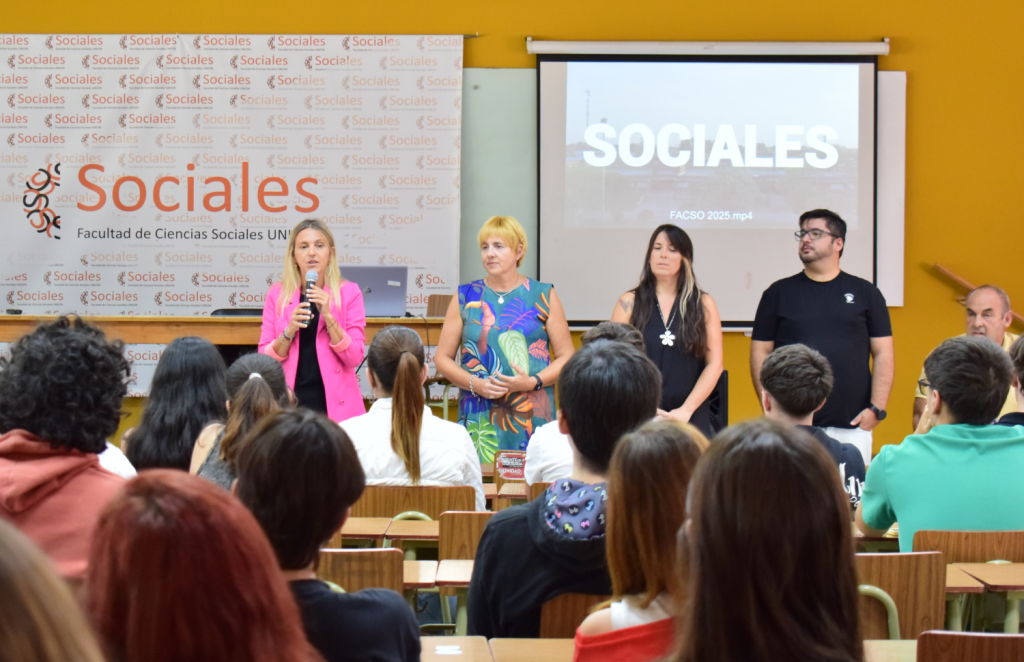 Unos 120 estudiantes comenzaron el curso de ingreso en la Facultad de Ciencias Sociales