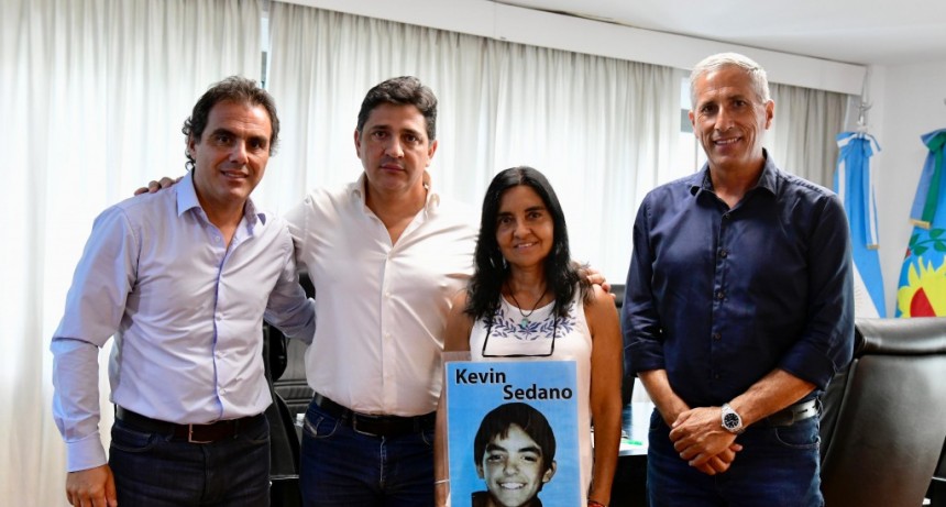 El ministro de Transporte recibió a la titular de 'Madres del dolor'