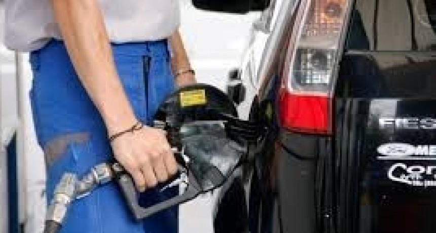 Combustibles: suben los precios, bajan las ventas