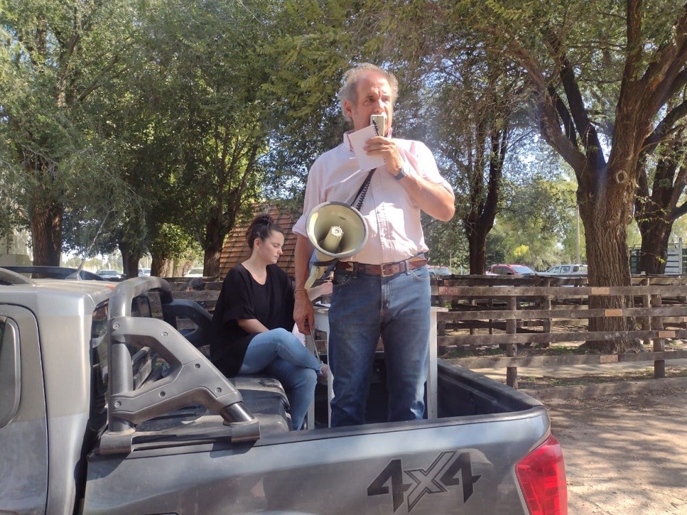 Remate Alzaga Unzué y Cía. junto a Mario Esnal en Olavarría