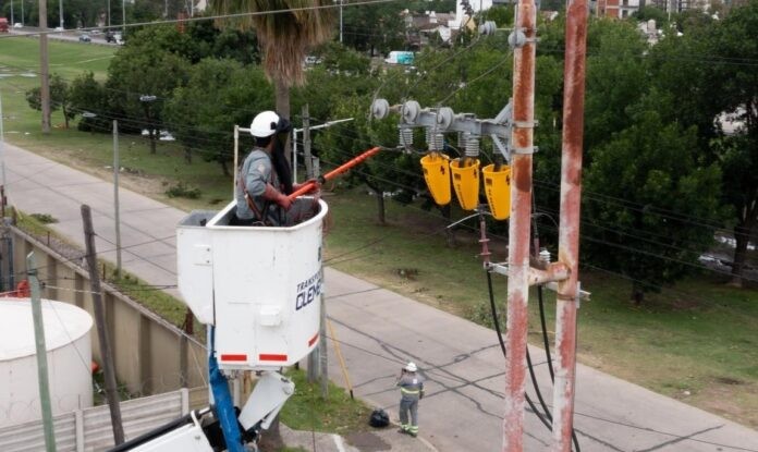 Oficializan un plan de regularización de deudas para distribuidoras y cooperativas eléctricas