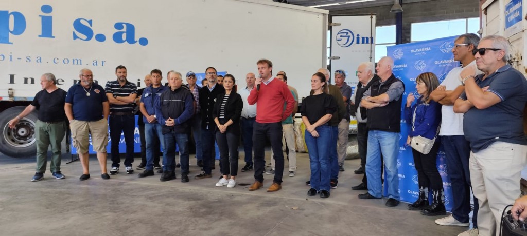 Al menos dos camiones parten a Bahía Blanca con donaciones de Olavarría