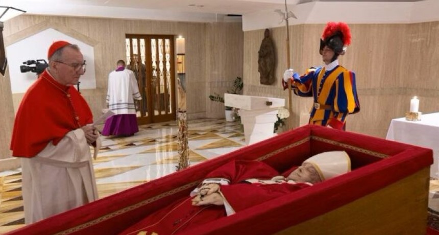 El funeral del papa Francisco será el 26 de abril en la Plaza de San Pedro