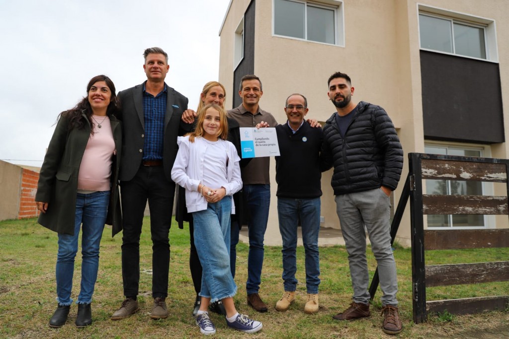 El Gobierno Nacional entregó viviendas en Bolívar 