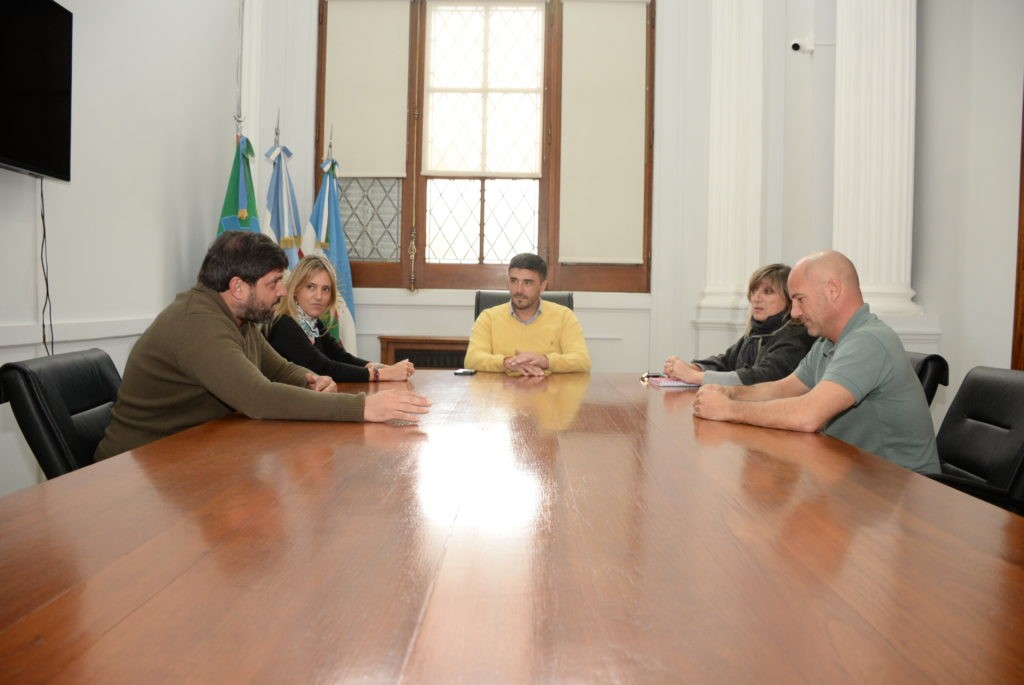 Ezequiel Galli se reunió con las decanas de Ingeniería y Sociales de la UNICEN