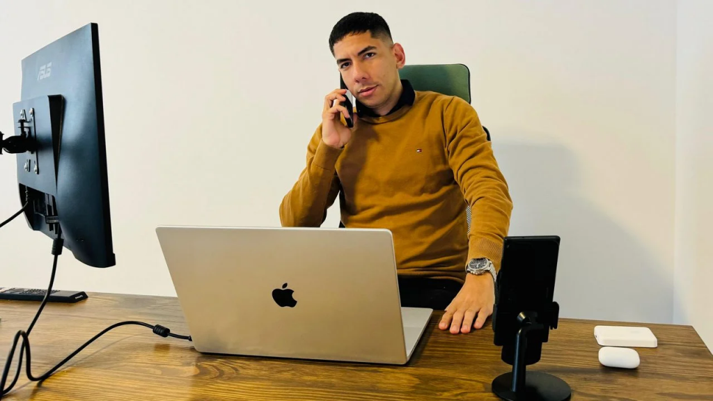 Tocó fondo y renació: hoy dirige una empresa propia