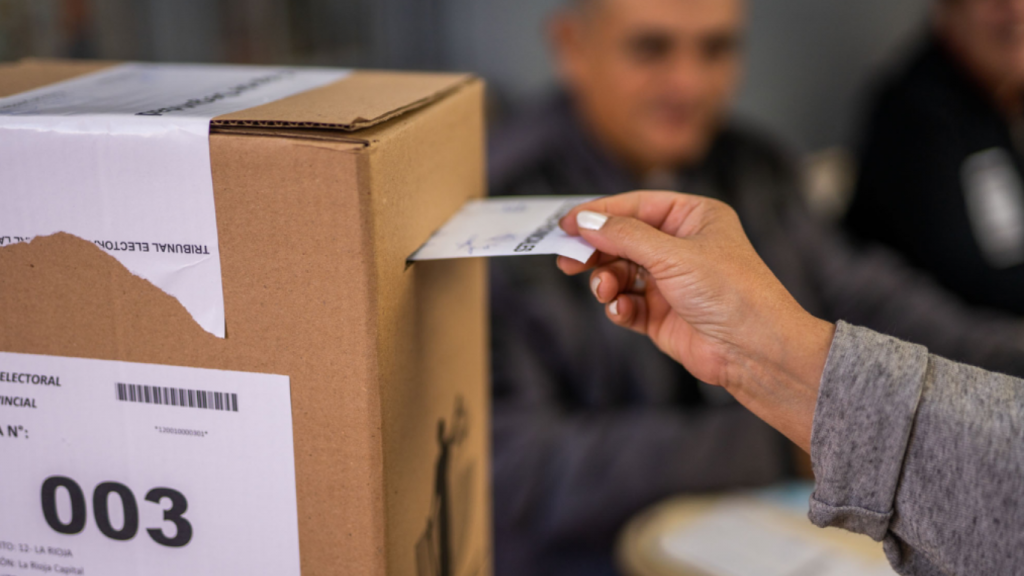 La Provincia oficializó el cronograma para las elecciones bonaerenses