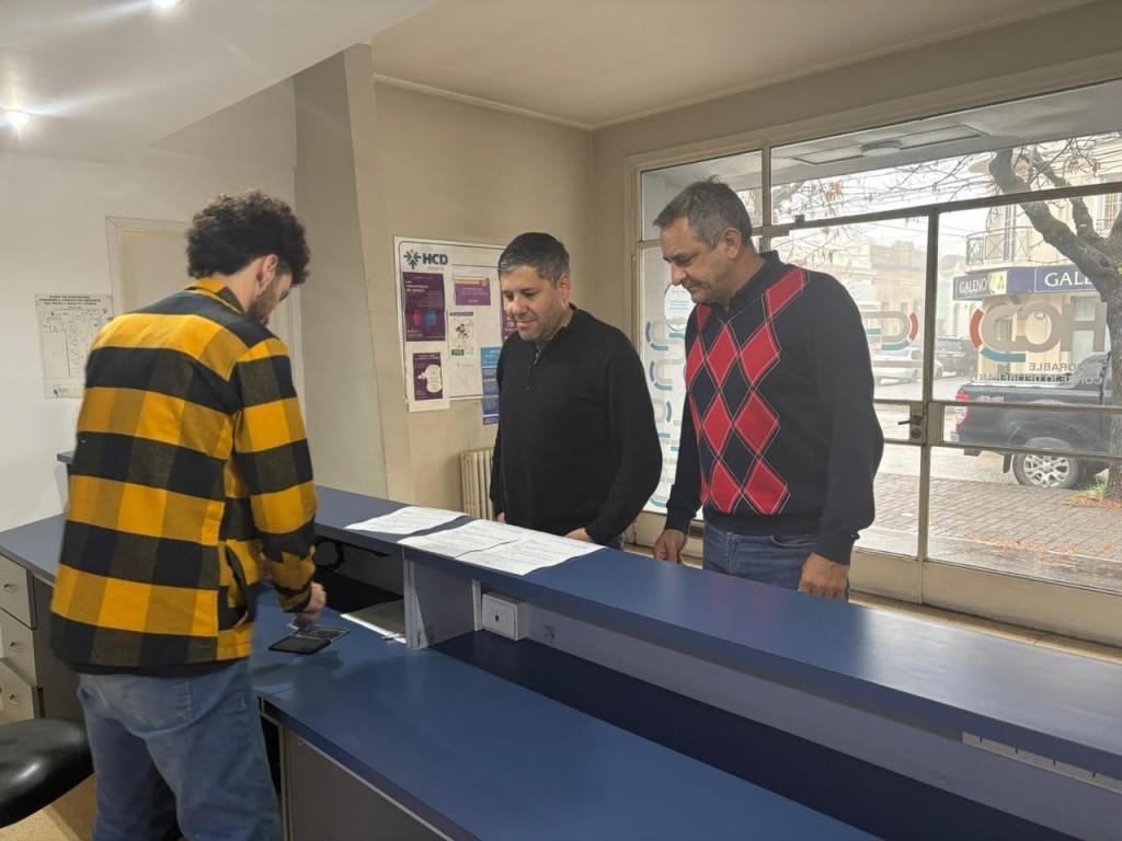 LA UCR presentó una comunicación en el HCD por la Secundaria 8