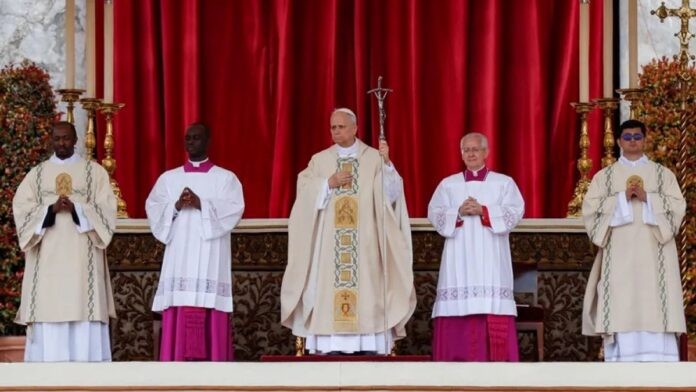 León XIV inició su papado al frente de la Iglesia Católica