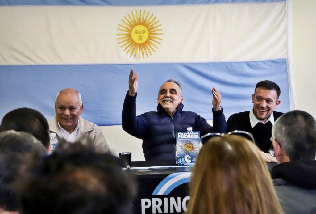 Moreno vuelve a la sección: encabeza acto en 25 de Mayo