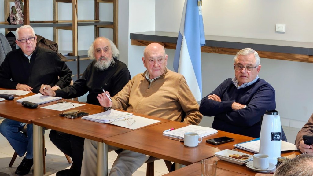 Coopelectric participó del encuentro de APEBA, con las deudas como tema destacado