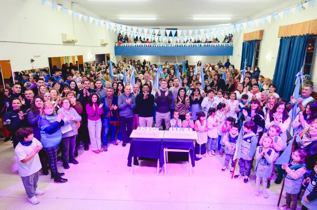 Sierra Chica conmemoró su 170° aniversario con gran convocatoria