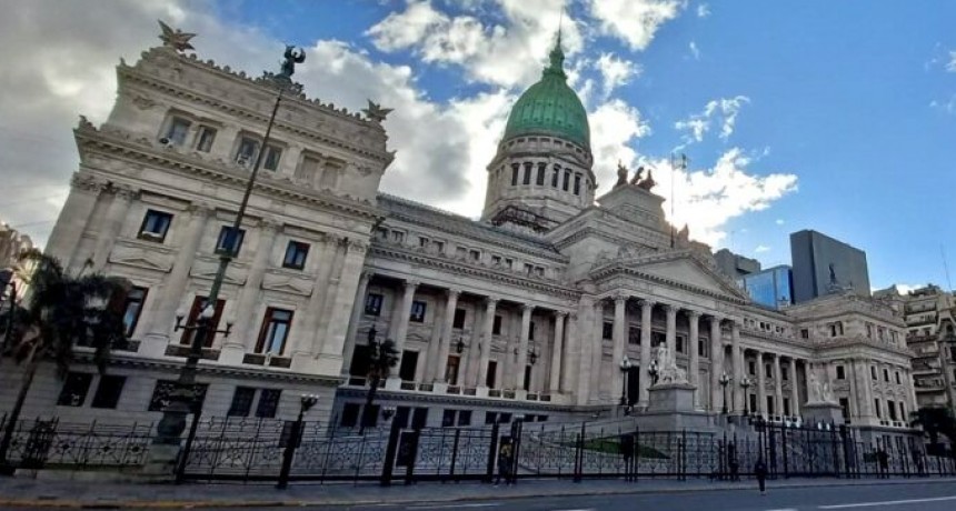 Milei apuntó contra el Senado y afirmó: “Quedó demostrado que es el refugio de la casta política”