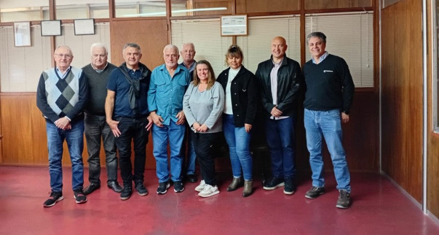 Coopelectric se reunió con integrantes de la Sociedad de Fomento 