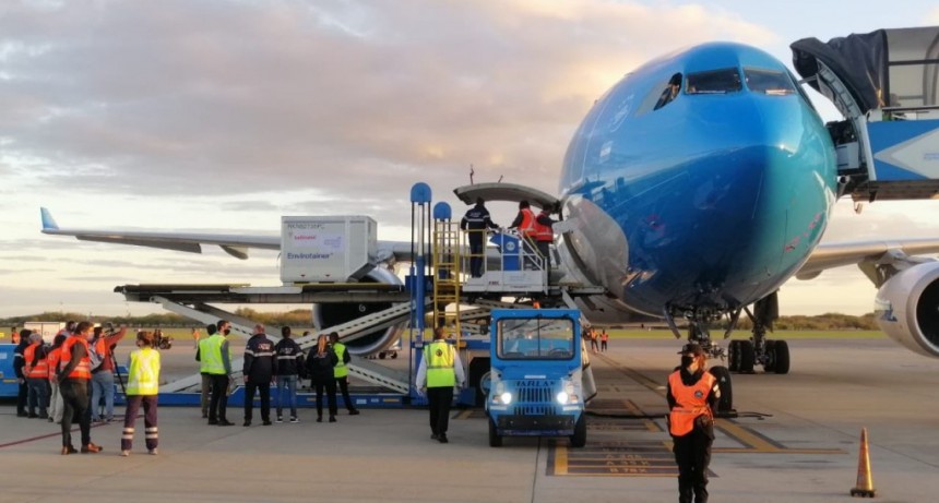 Conciliación obligatoria: suspenden por 15 días el paro de controladores aéreos