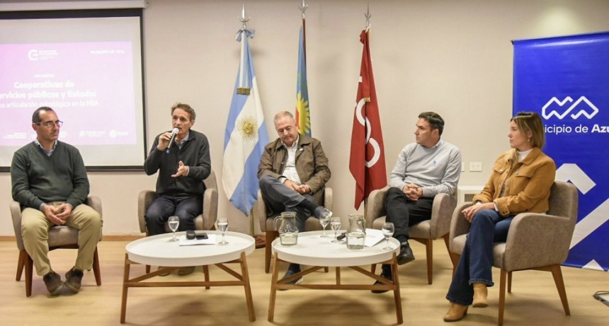 Coopelectric en reunión de cooperativas organizada por la Provincia y FEDECOBA