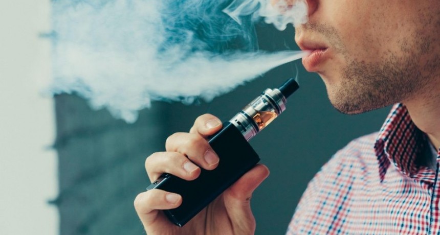Alertan sobre el uso de los vapers en adolescentes