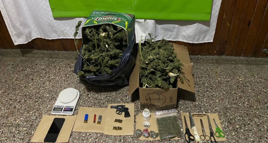 Loma Negra: Incautan más de 5 kilos de marihuana