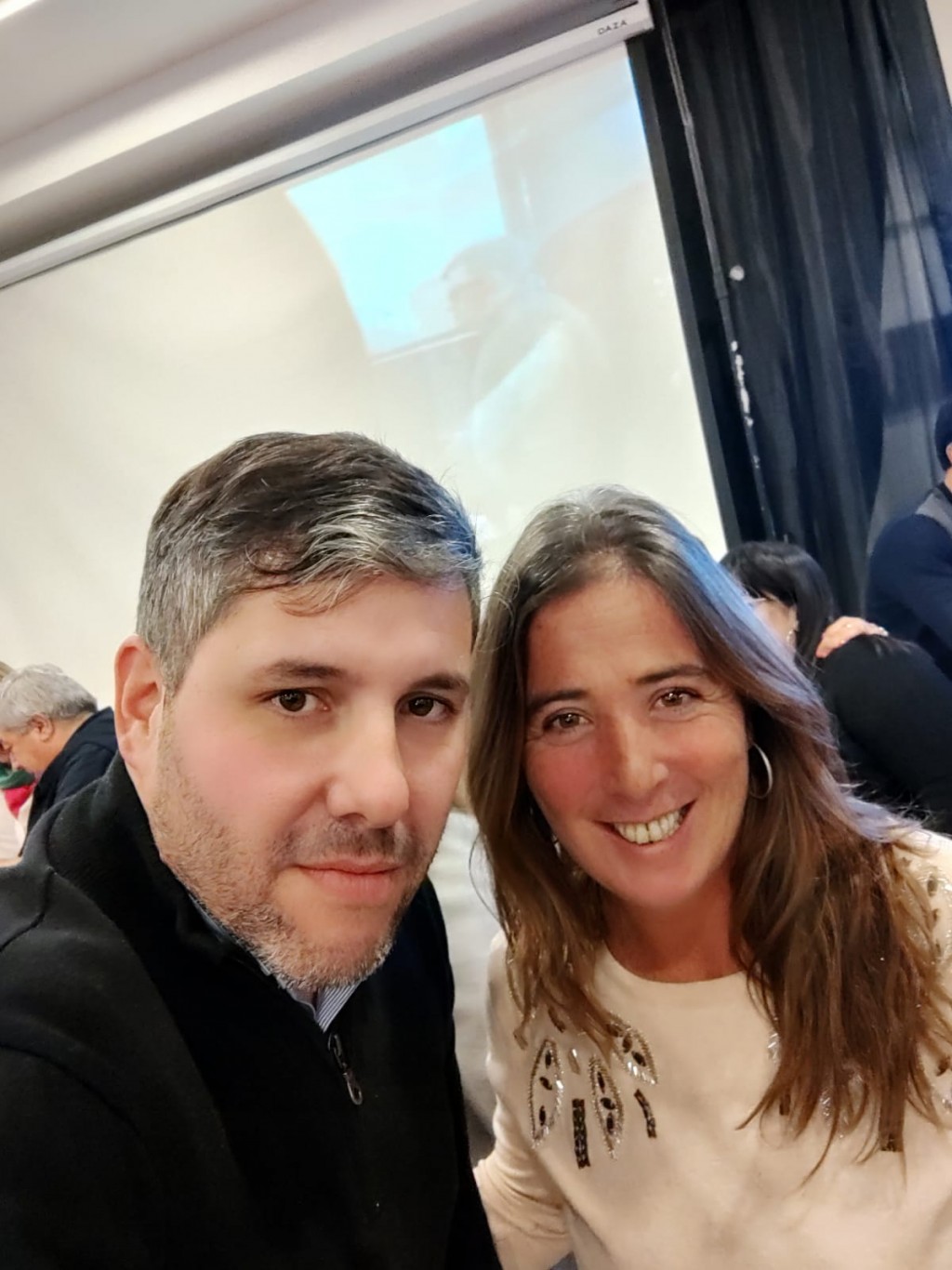 Olavarría mantiene la secretaría de la Convención Radical