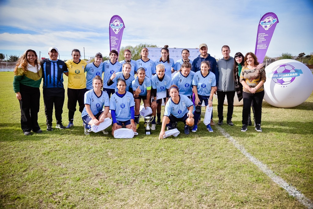 Copa Igualdad: la selección olavarriense se consagró campeona de la Región Séptima