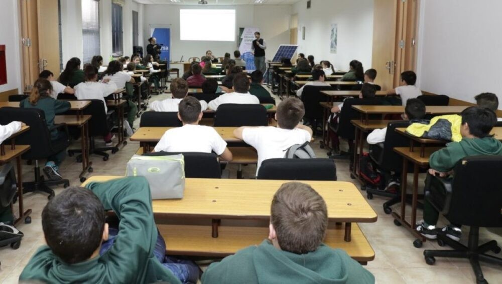 Bajó un 40 % la inscripción a los vouchers para educación privada
