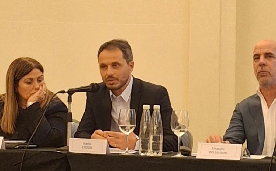 Endere reclamó mayor articulación de los poderes del Estado en Congreso de la Magistratura