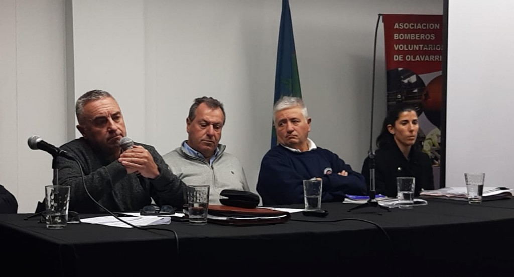 Conferencia de  prensa en Bomberos 