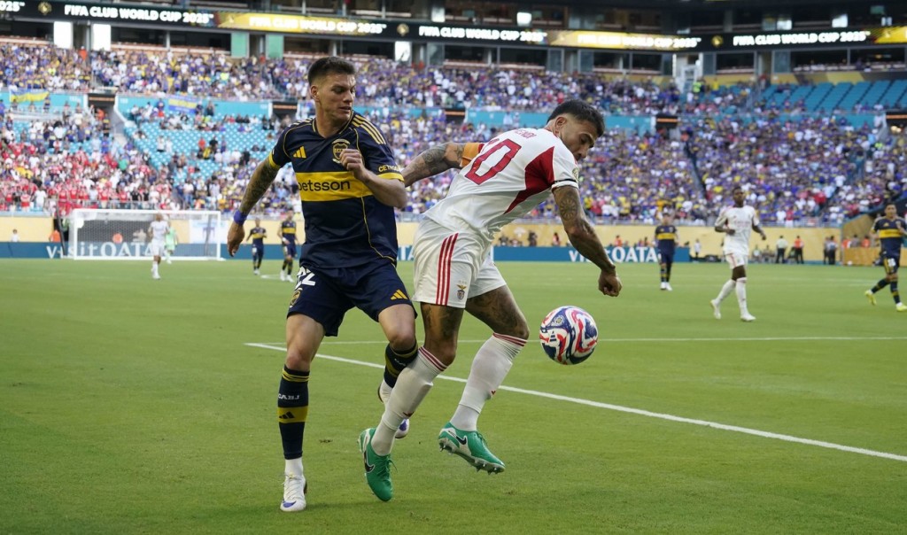 Boca abrió el Mundial de Clubes con un empate por 2-2 ante el Benfica