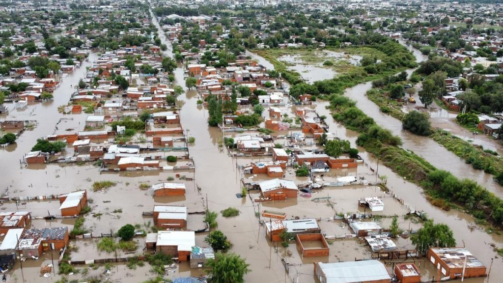 Bahía Blanca: El 70% de la población se vio afectada de gravedad por la inundación