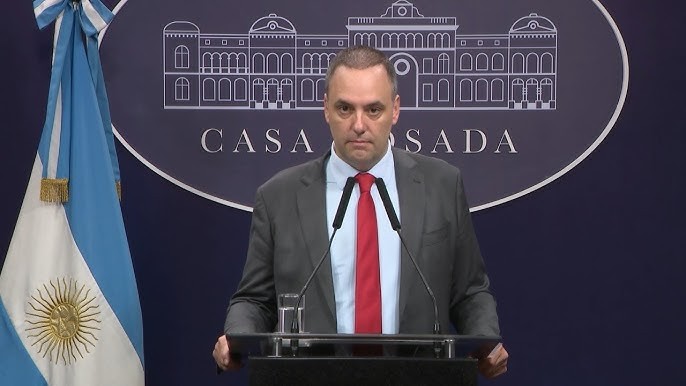 Comunican decreto que elimina el asueto por el Día del Empleado Público