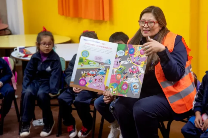 El gobierno eliminó las jornadas obligatorias sobre educación vial y violencia de género en escuelas 