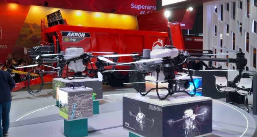 Akron exhibe drones en la Rural de Palermo