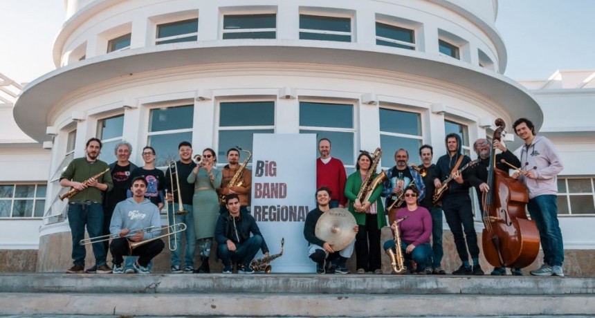 La Big Band Regional y el músico Guillermo Klein juntos en la Casa del Bicentenario