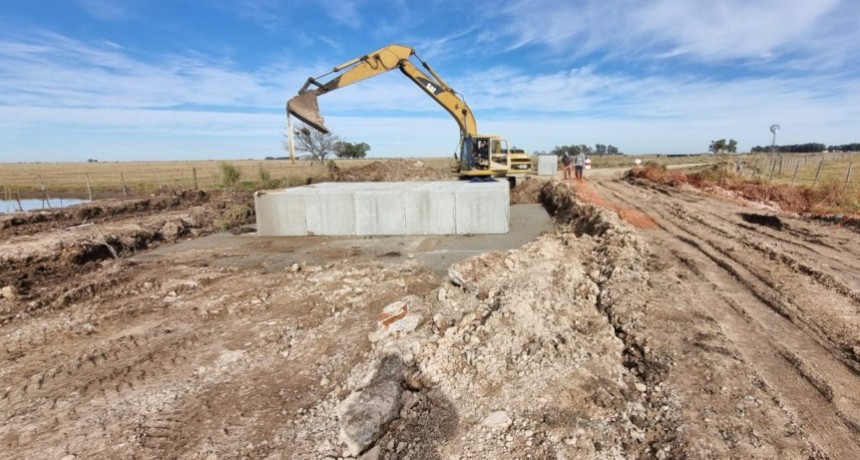 El Municipio lleva adelante importantes obras hidráulicas en la zona rural