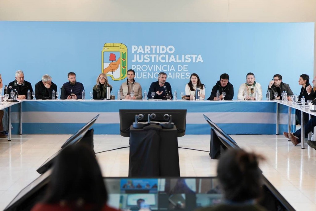 El PJ bonaerense dio el primer paso para avanzar en la unidad de las listas