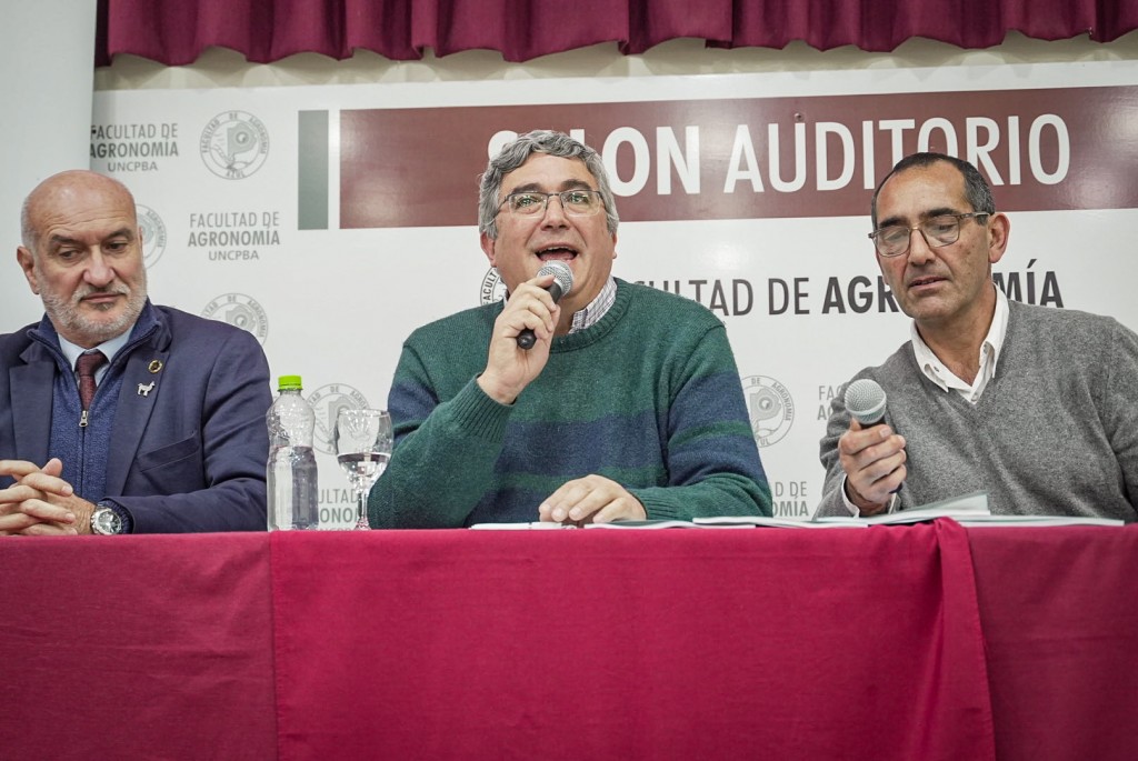 Javier Rodríguez: 'El decreto de Milei viene a destruir el INTA'