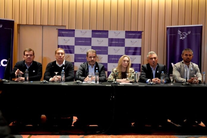 LLA y PRO firmaron unidad en Provincia: 'Es Kirchnerismo o libertad'