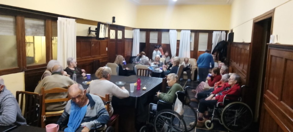 Independencia y tercera edad: una jornada de festejo