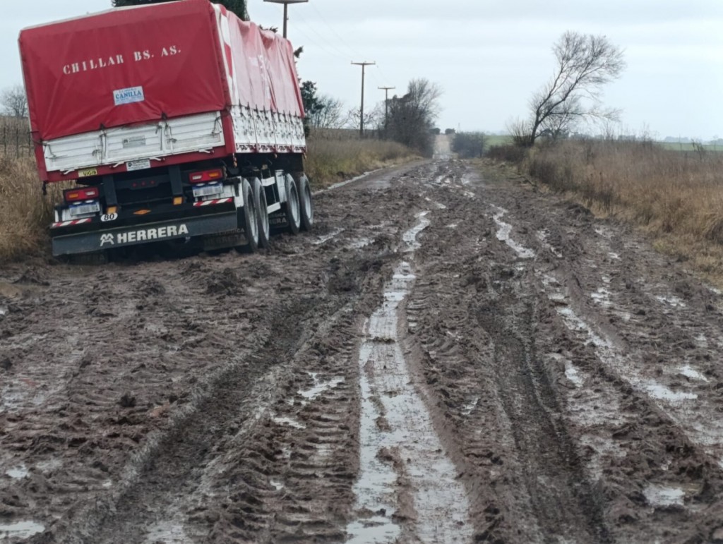 Infracción a empresa de Chillar y a un correntino por circular en caminos rurales