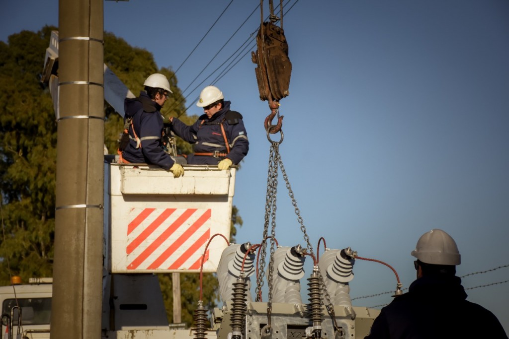 Coopelectric cerrada por el día del trabajador de la electricidad