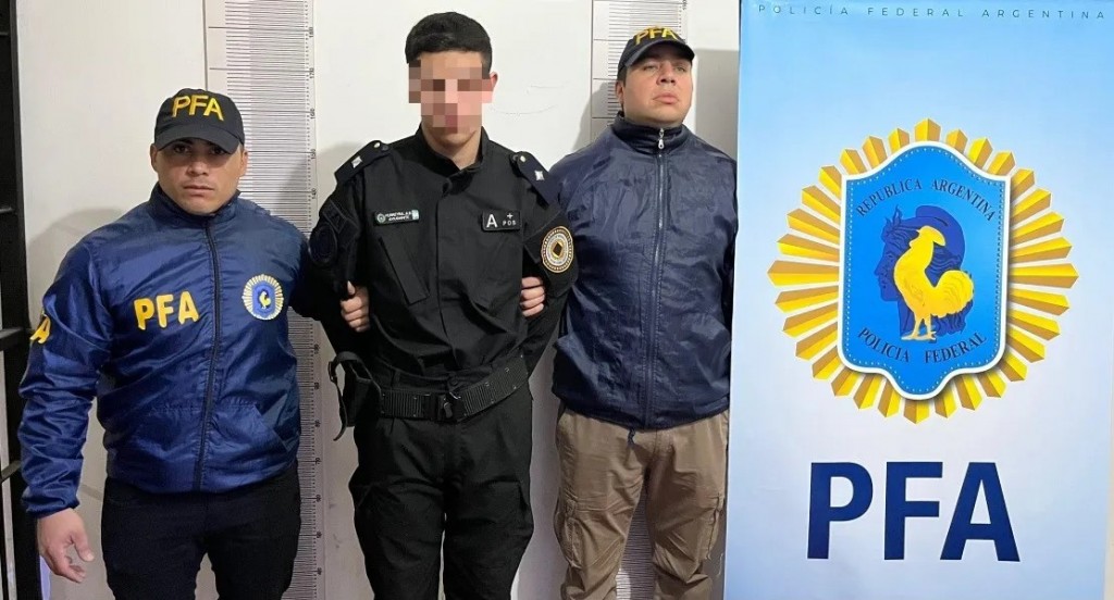 Detuvieron a un hombre que se hacía pasar por agente de la Policía Federal