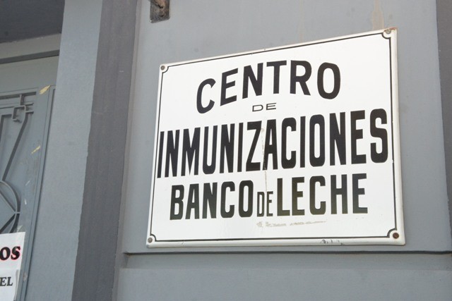 Vacunación en vacaciones: amplían el horario de atención en el Banco de Leche