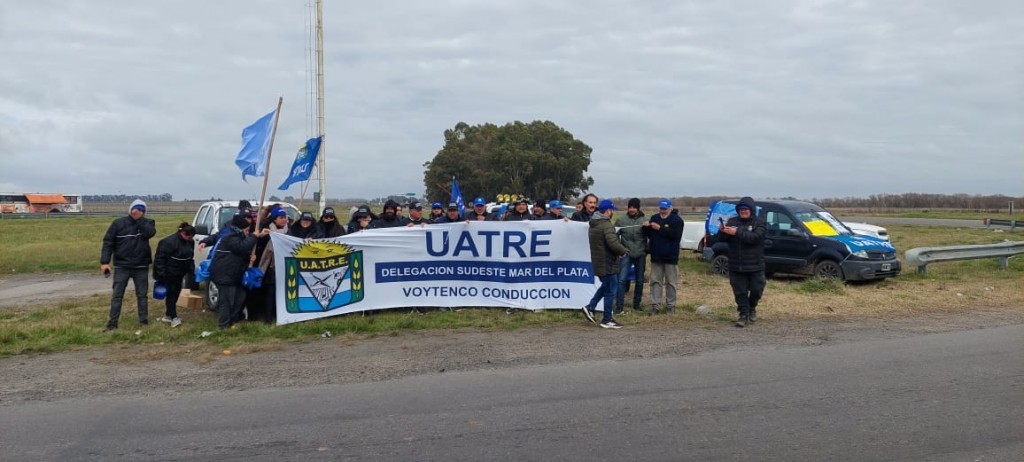  Azul: la UATRE encabeza un reclamo en la intersección de las rutas 226 y 3
